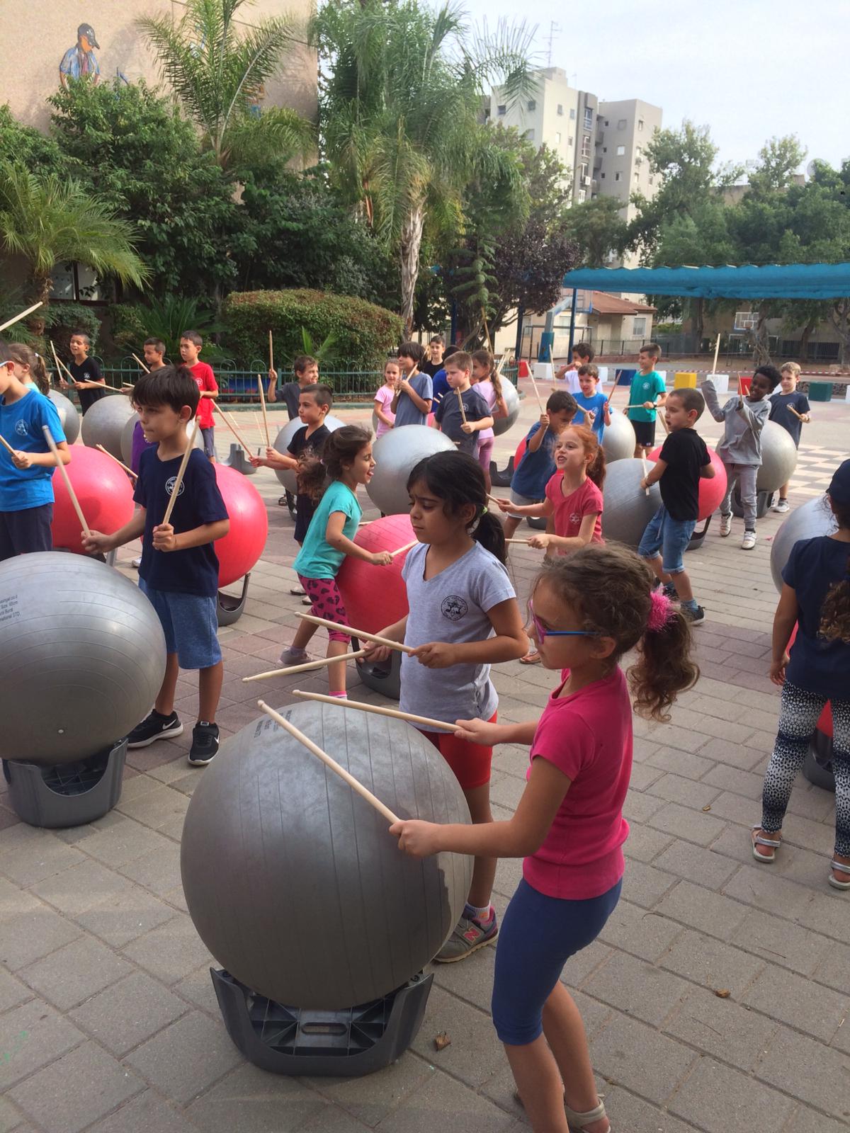 דנס אלייב, בן צבי הרצליה